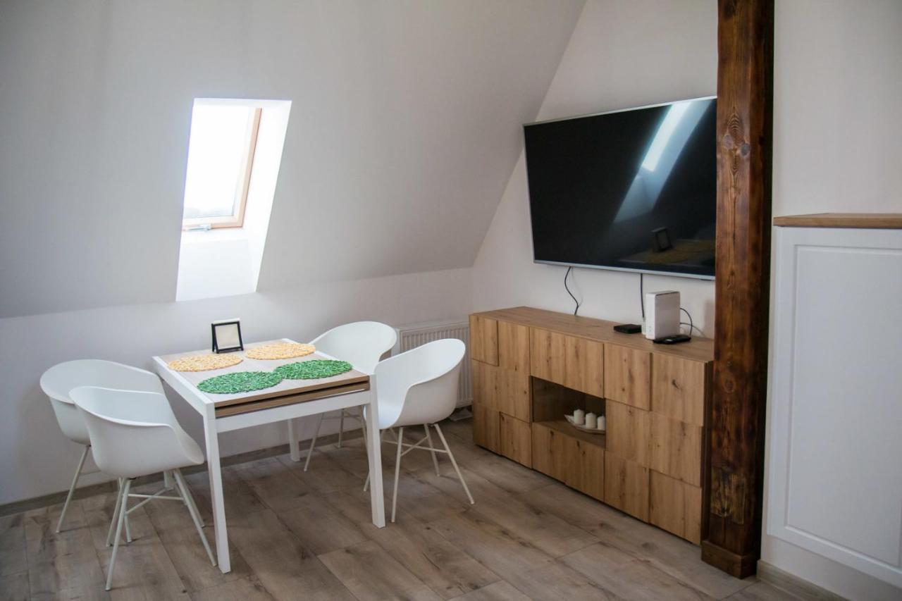 Apartament Uleczka By Rentoom Thorn Exterior foto